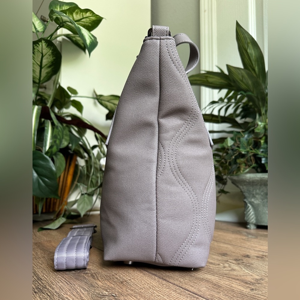 Lug Metallic Pearl VL Alto Matte Luxe RFID Crossbody Tote Bag - Earth Tone Bag - Picture 6 of 9